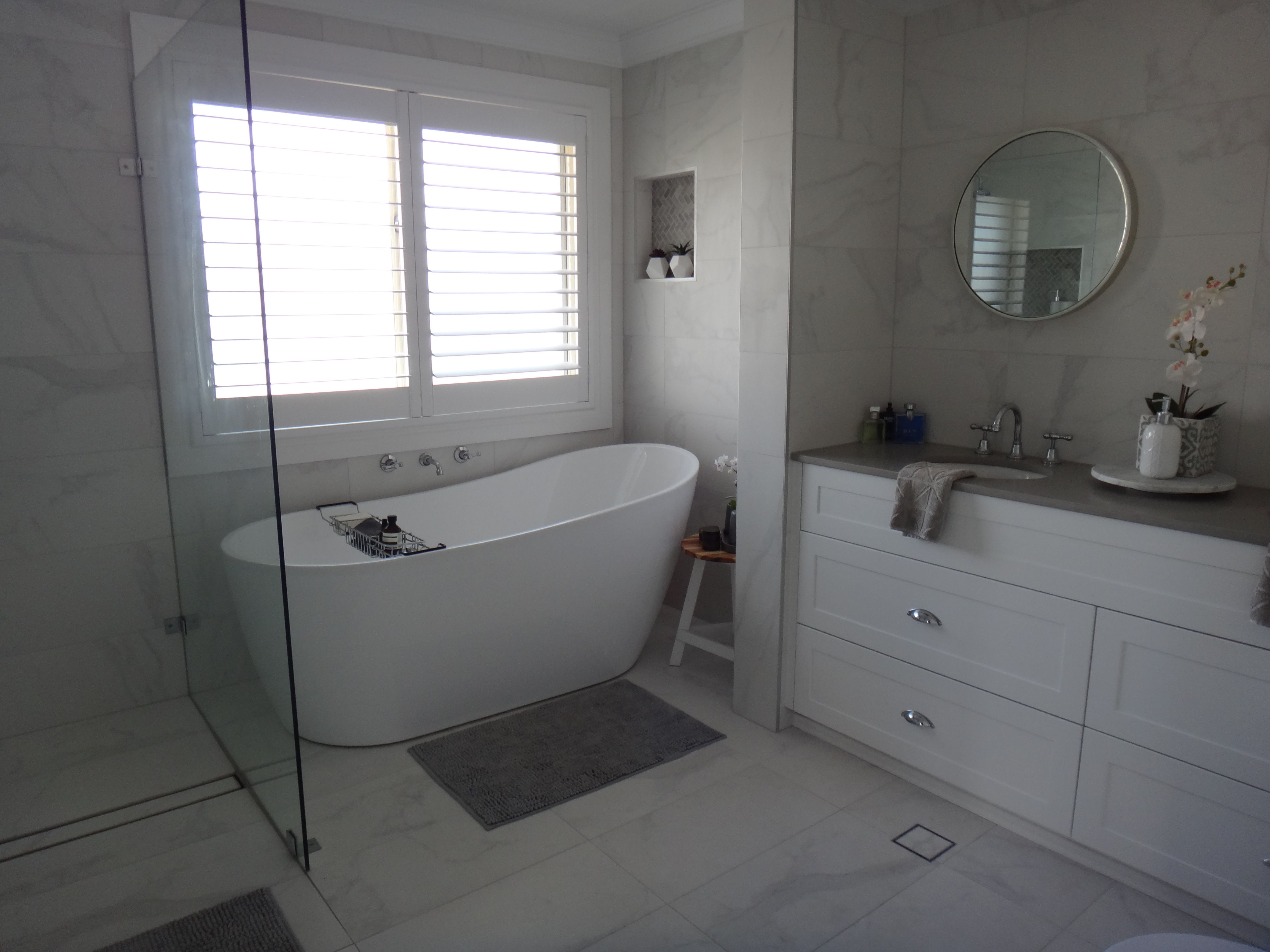 Bridgewater ensuite renovation — feature view